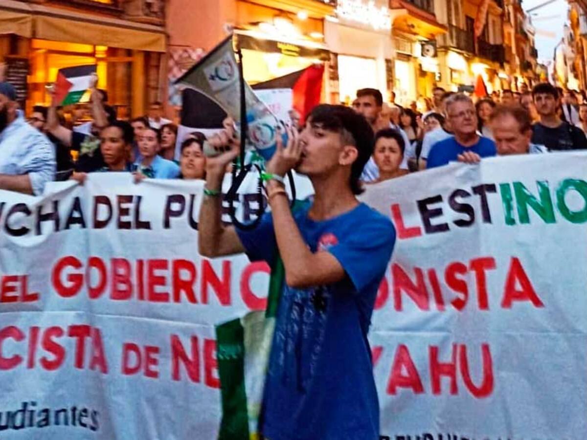 La Policía toma declaración como detenido a un portavoz de la acampada contra Israel en la Universidad de Sevilla