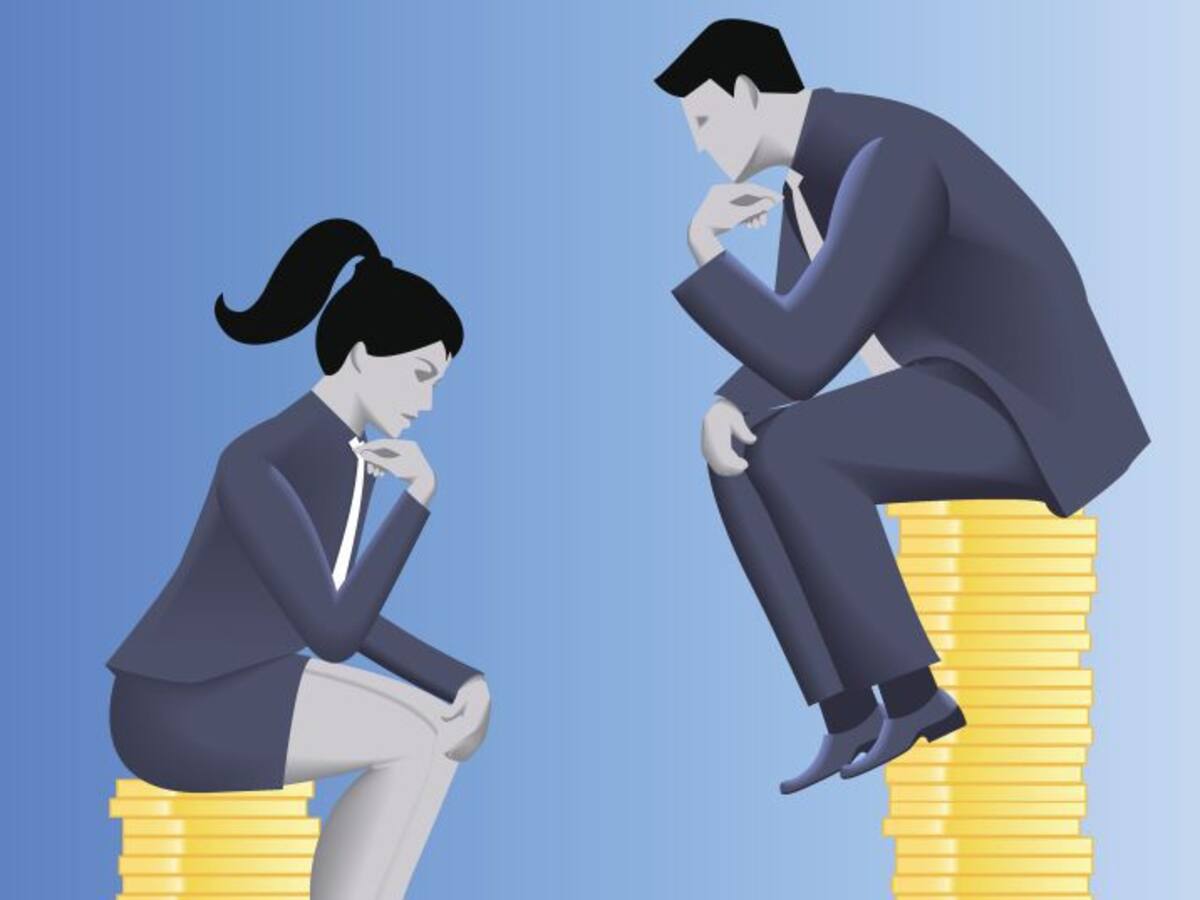 Seis mil euros menos al año que los hombres