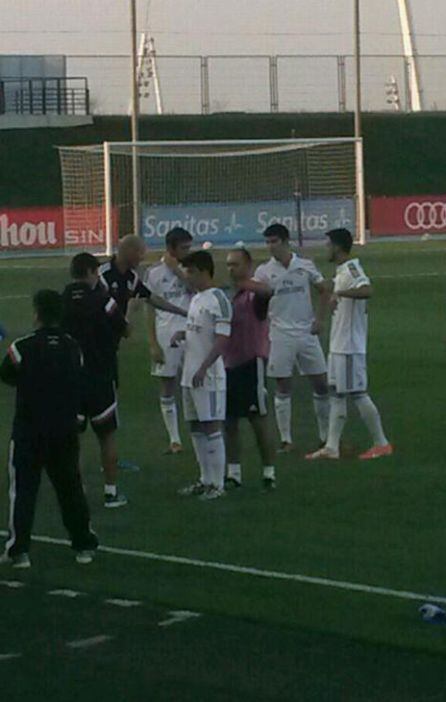 Lozano con Zidane en su estapa en el Castilla 