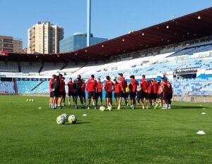 Popovic da la charla previa al entrenamiento