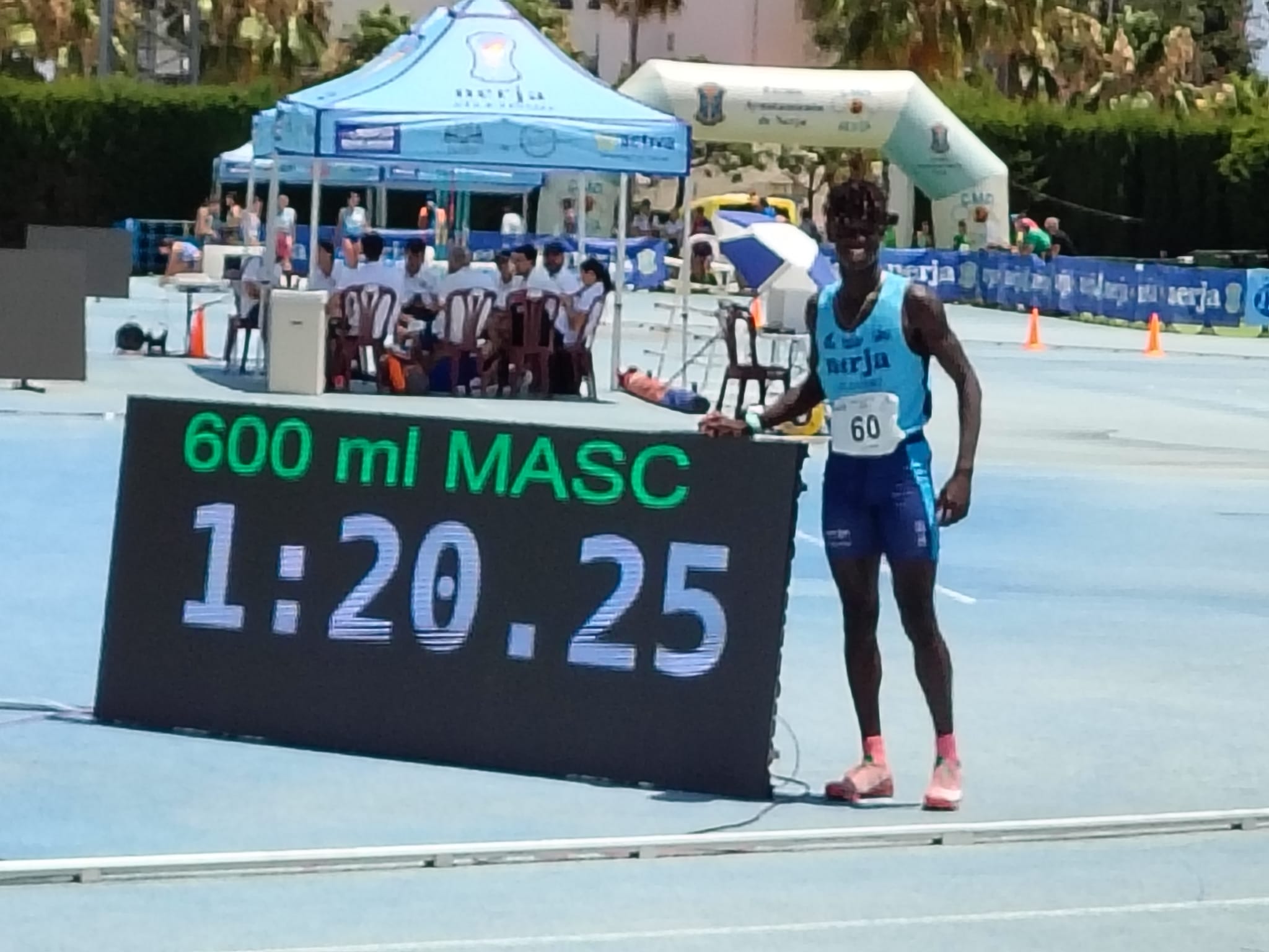 El atleta del Trops-Cueva de Nerja Elie Grizz, récord nacional de 600 metros