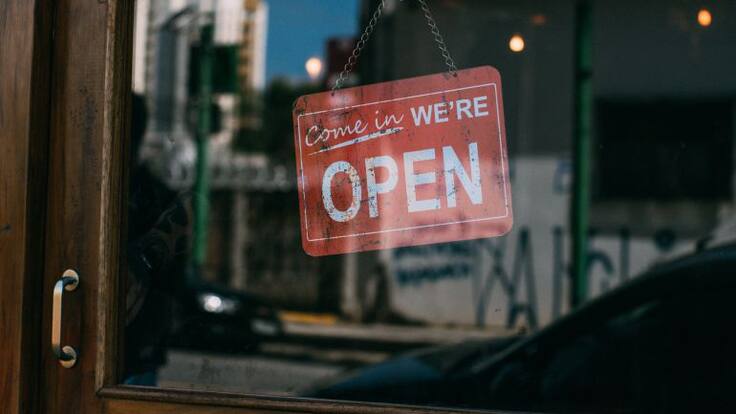 Blas: "Voy a diario a la misma hora a la tienda de una amiga a verla. Estoy empezando a sentir cosas por ella pero está casada "