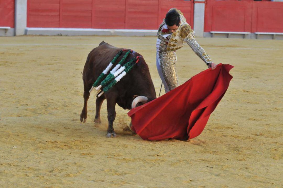 Miguel Polope, en su faena en Granada