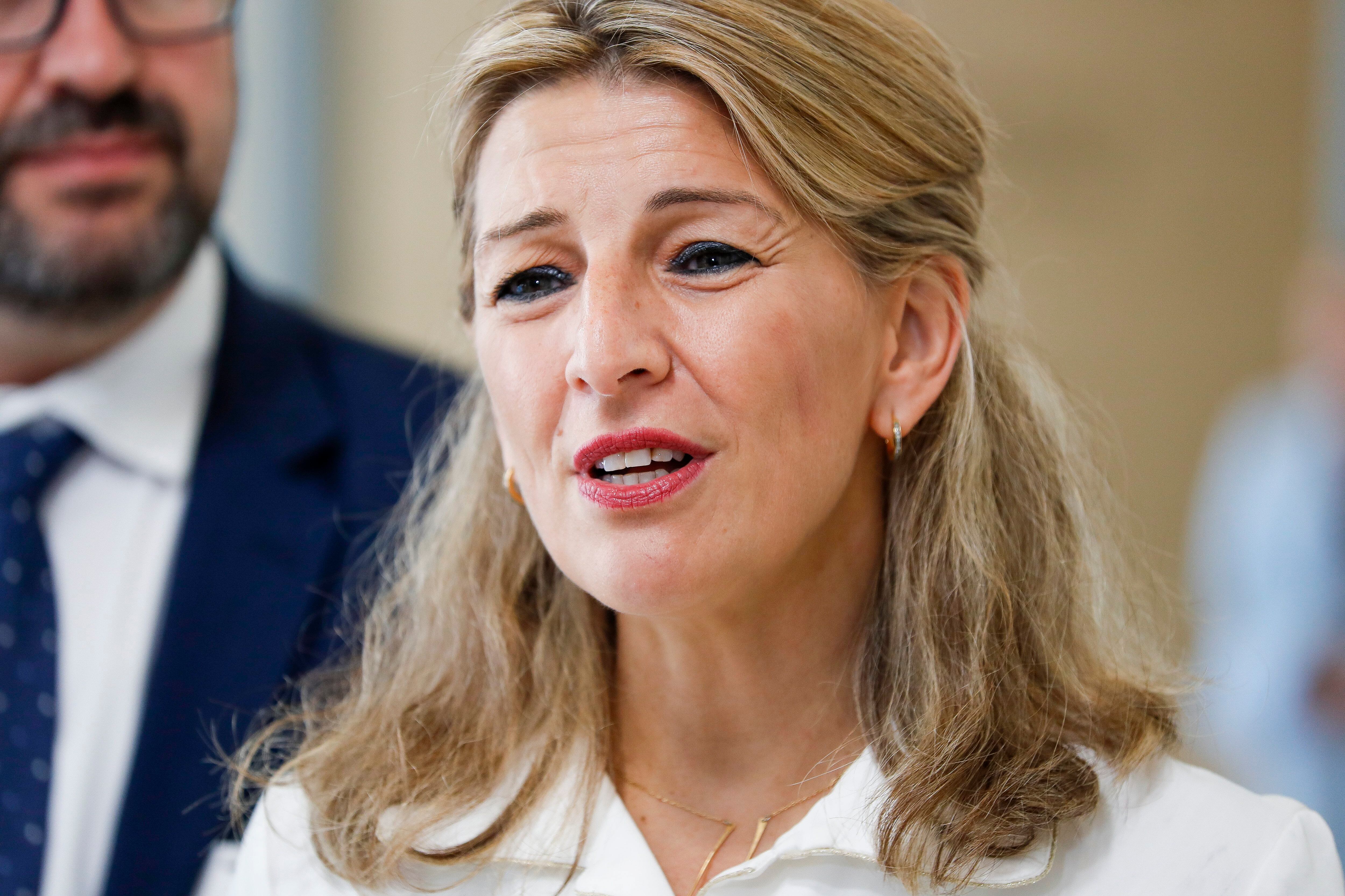 Luxembourg (Luxembourg), 16/06/2022.- Spanish Deputy Prime Minister and Minister of Labour and Social Economy Yolanda Diaz speaks to the press prior to the Employment, Social Policy, Health and Consumer Affairs Council (EPSCO) in Luxembourg, 16 June 2022. (Luxemburgo, Luxemburgo) EFE/EPA/JULIEN WARNAND