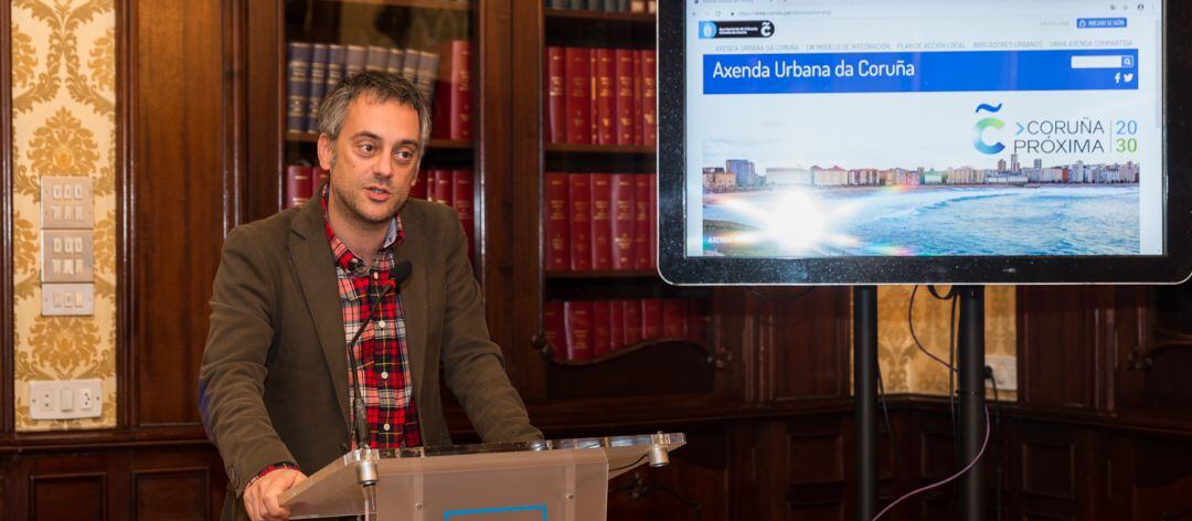 Xulio Ferreiro en rueda de prensa en A Coruña