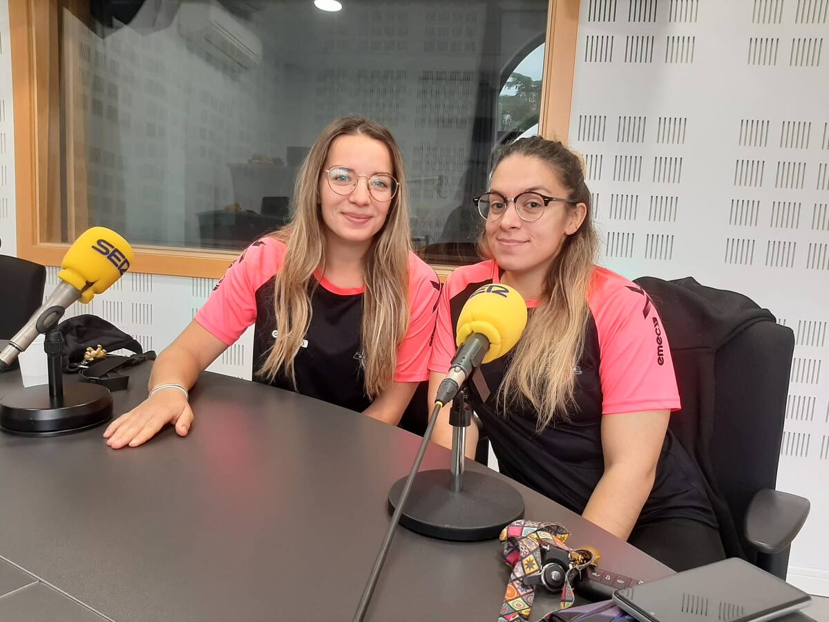 El balonmano femenino de Parla pivota sobre la cantera