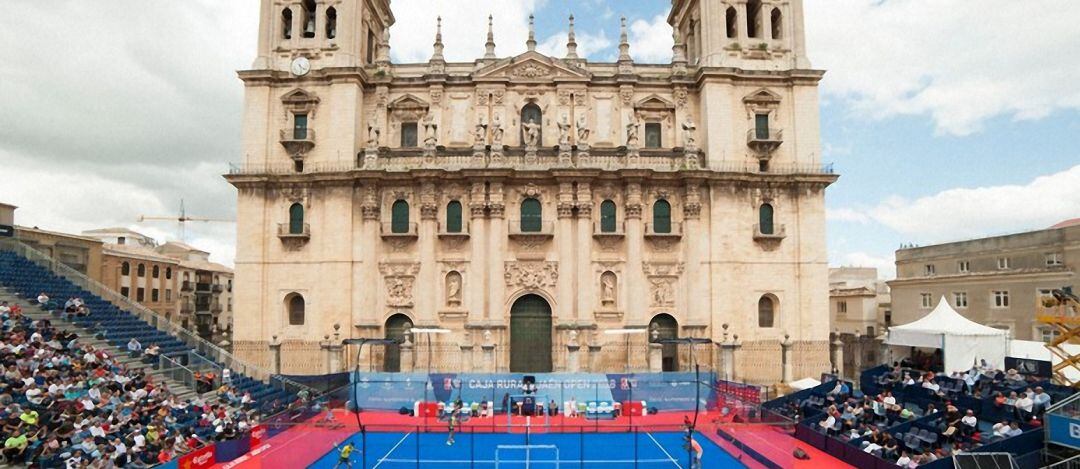 Partido del World Padel Tour disputado en Jaén en 2018.