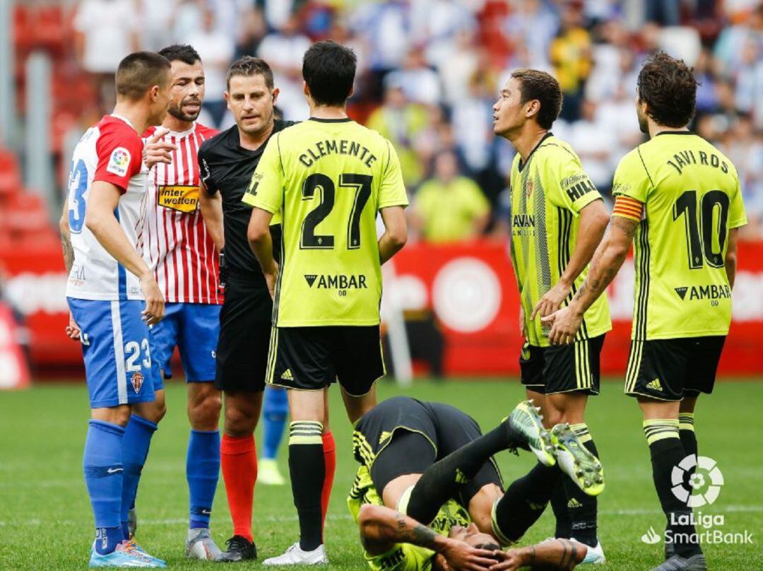 El Real Zaragoza volvió a ser superado por su rival y encadenó la tercera derrota consecutiva