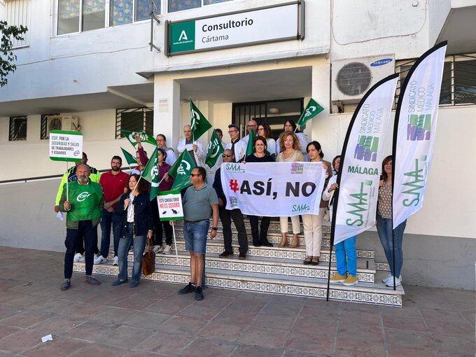 Protesta médica ante el consultorio de Cártama