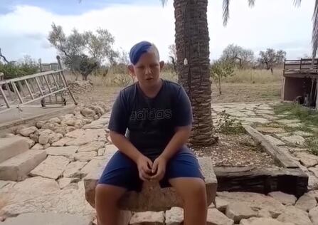 Izan, el niño que sufrió acoso agradece el apoyo.