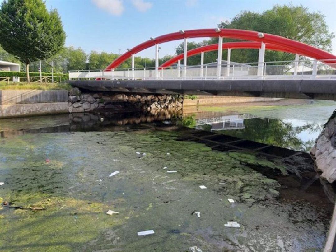 El río Piles, para cuya recuperación ambiental se buscarán fondos. 