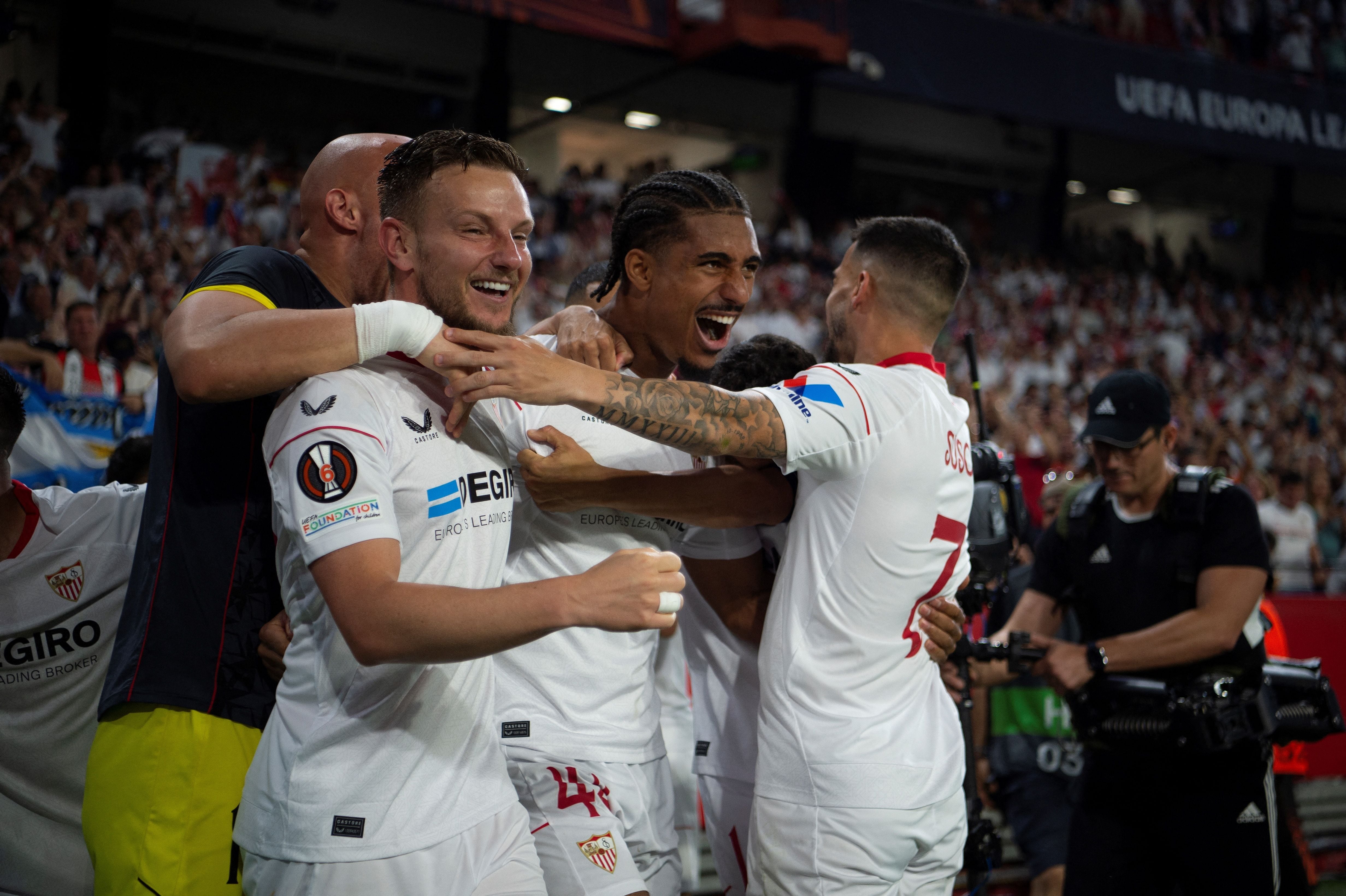 El Sevilla Fútbol Club celebra uno de los goles