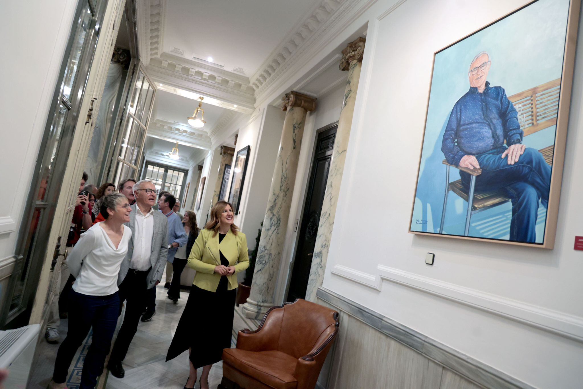 Así es el cuadro de Joan Ribó que ya cuelga en el Ayuntamiento de València