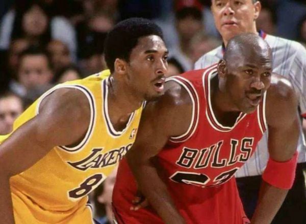 Kobe Bryant y Michael Jordan