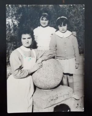 En el centro Julia García en el preventorio antituberculoso de Guadarrama.