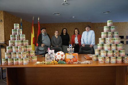 Consignas Solidarias consigue reunir 470 euros con sus huchas solidarias