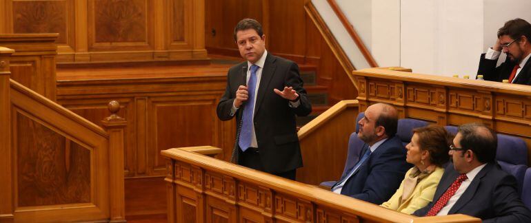 Emiliano García Page en el pleno de este jueves