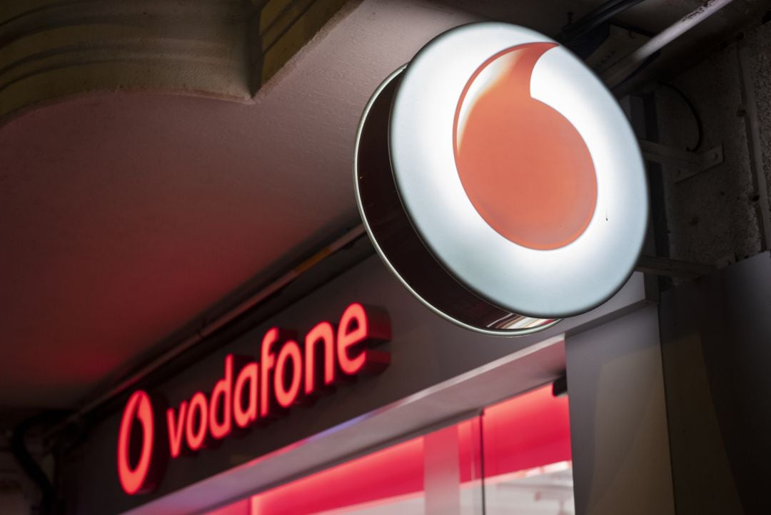 Vodafone España reduce sus ingresos en su primer semestre fiscal