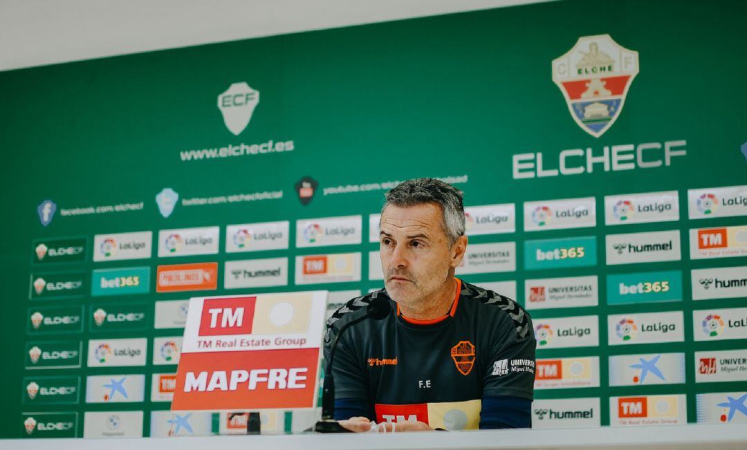 Fran Escribá durante la rueda de prensa previa al Getafe-Elche