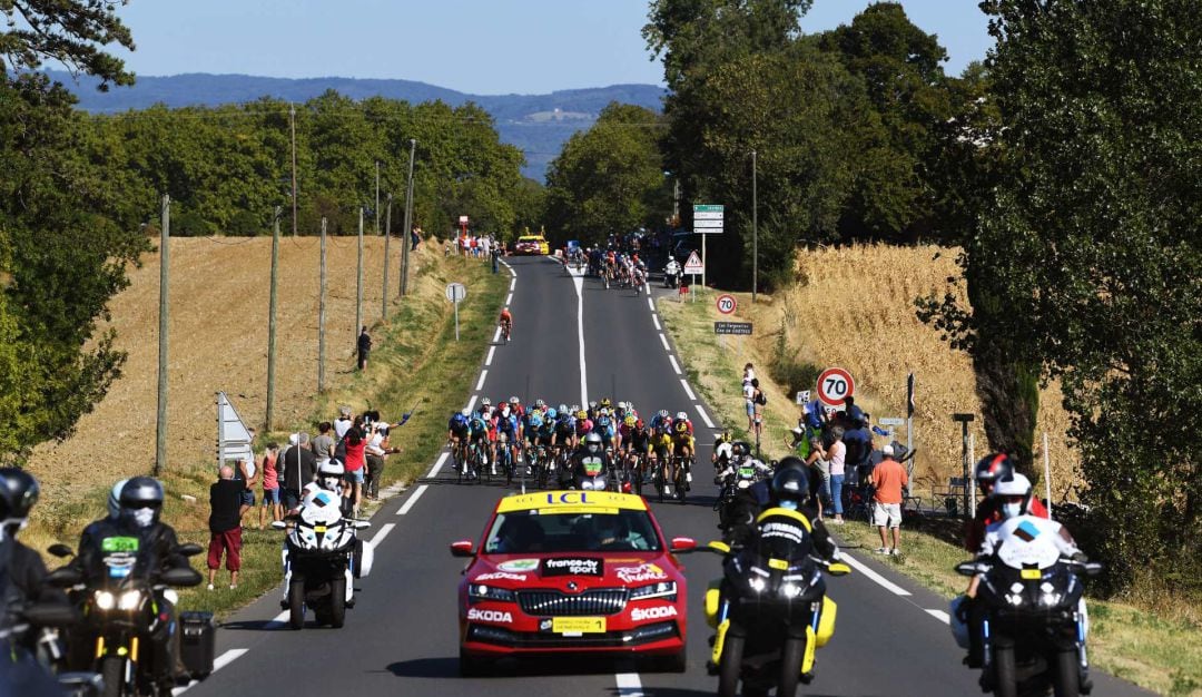 Los abanicos han sido protagonistas en la séptima etapa del Tour.