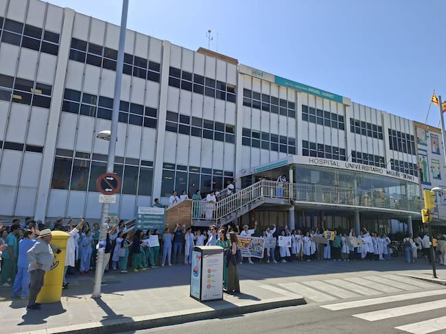 Concentración contra el Estatuto Marco, Hospital Miguel Servet Zaragoza