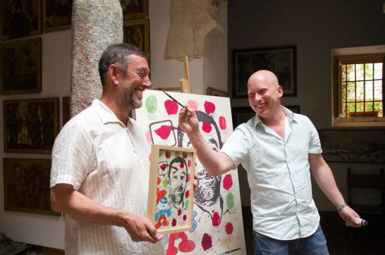 Alejandro Ávila y Riiko Sakinen