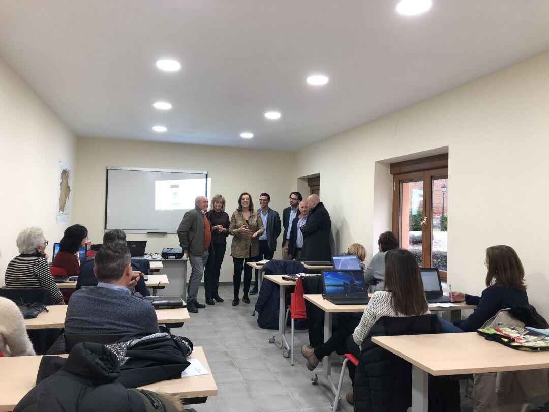 Actividad relacionada con las nuevas tecnologías en Autillo de Campos (Palencia)