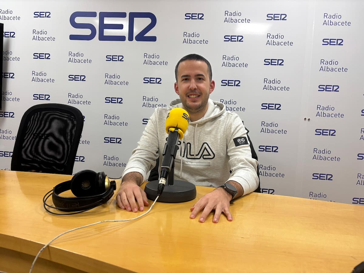 Con el Alba al fin del mundo: la historia de José María Andújar