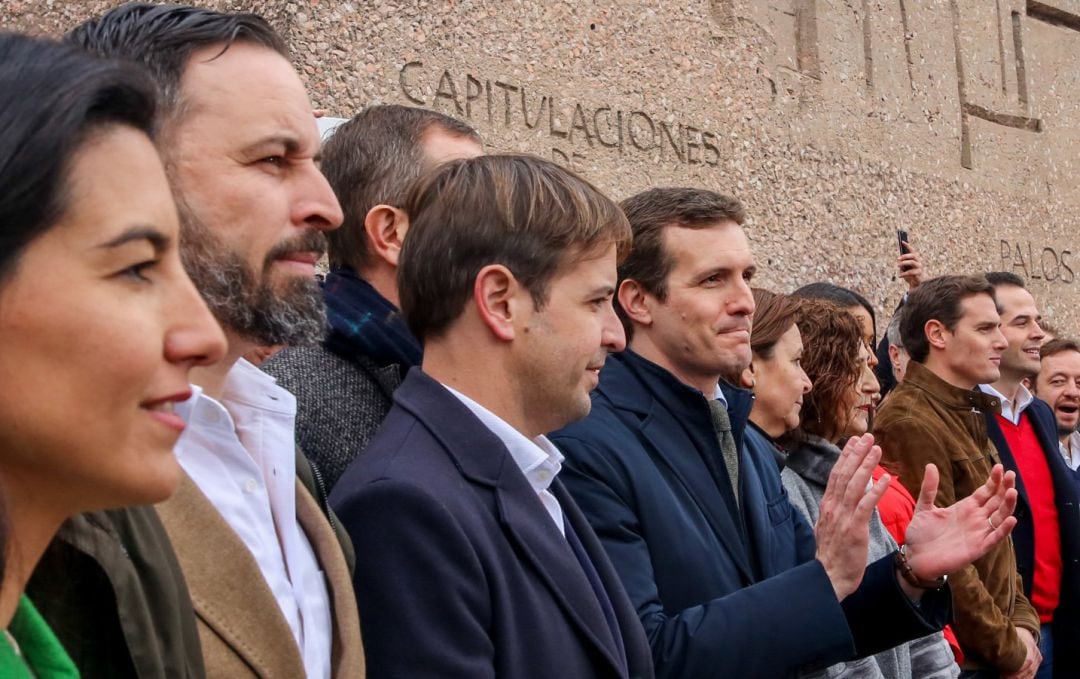 Concentración en la plaza de Colón (Madrid) bajo el lema &#039;Por una España unida&#039;.