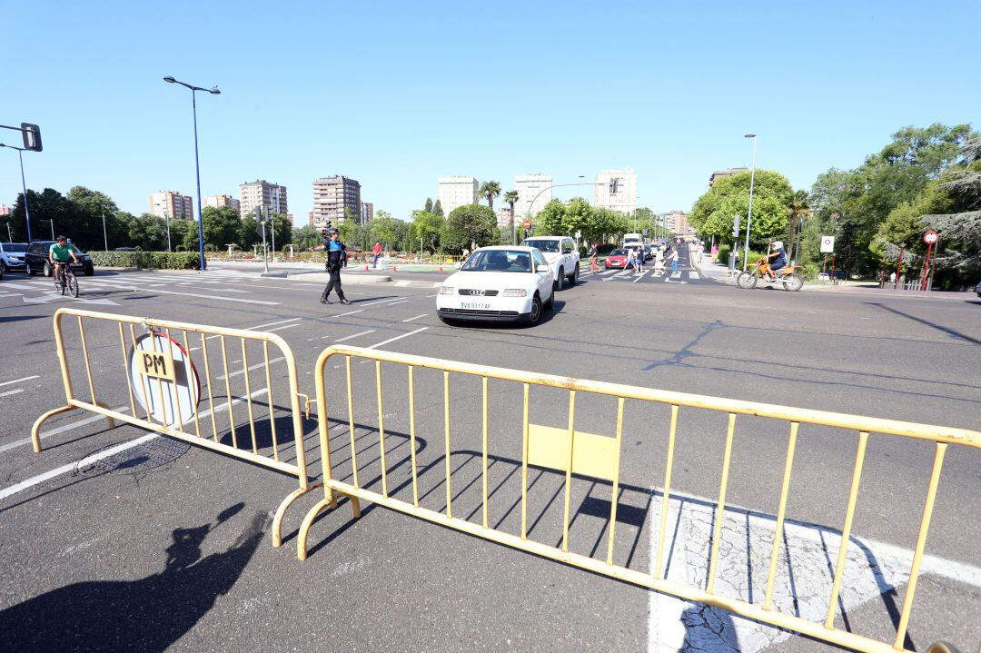 Centro de Valladolid cortado al tráfico de vehículos a motor por los altos índices de ozono en el aire