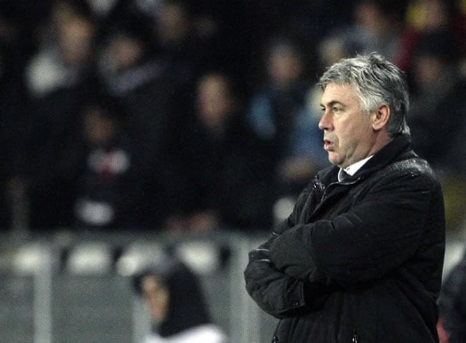 Ancelotti, durante un partido con el Milan