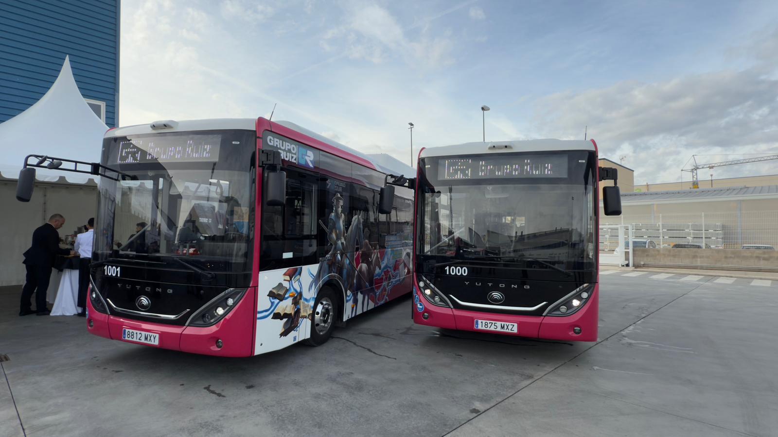 Imagen de los cinco autobuses adquiridos por Unauto y el Ayuntamiento de Toledo para reforzar el servicio de autobuses urbanos de la capital regional