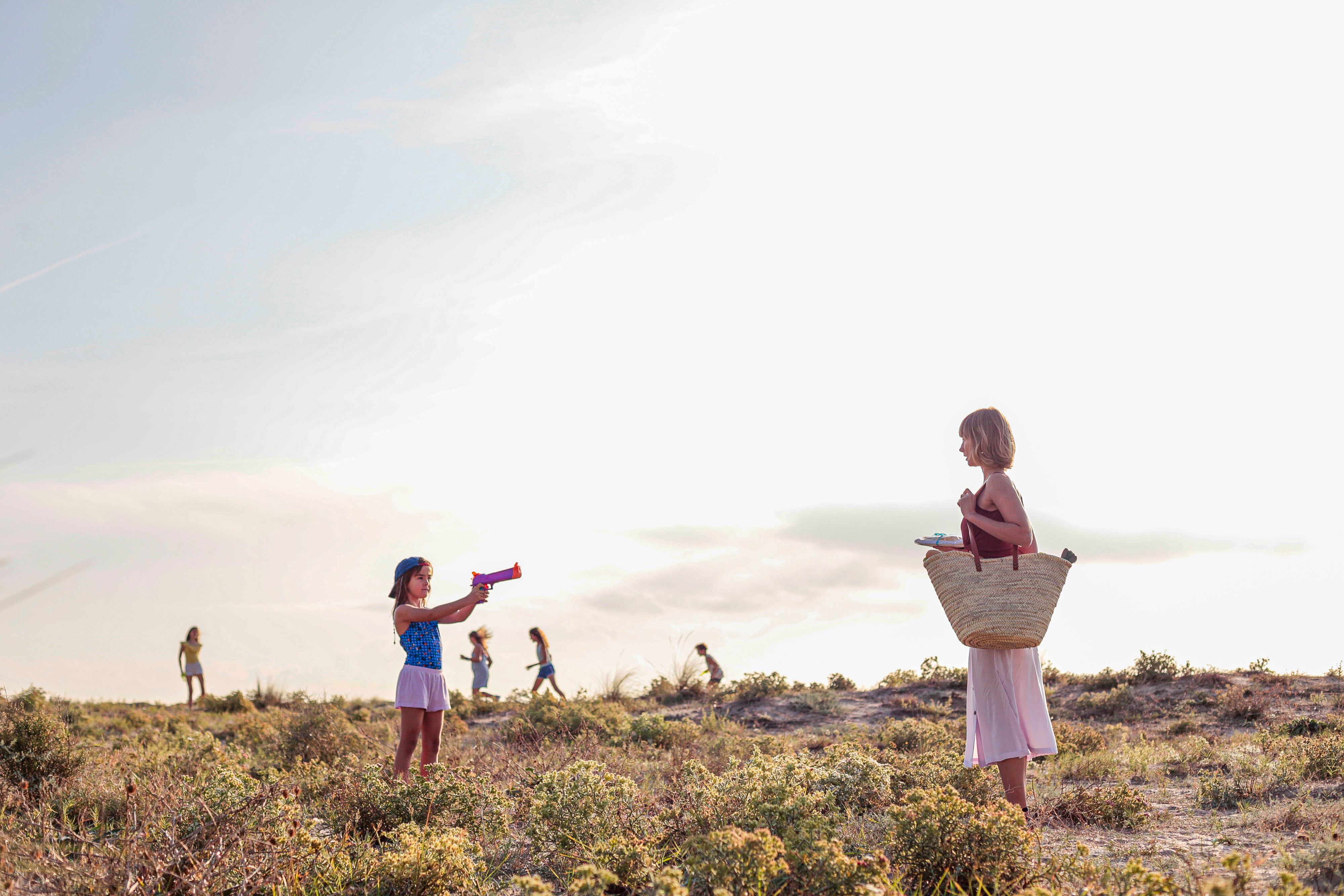 Fotograma de 'Nosotros no nos mataremos con pistolas / en la imagen Ingrid García-Jonsson / Filmax