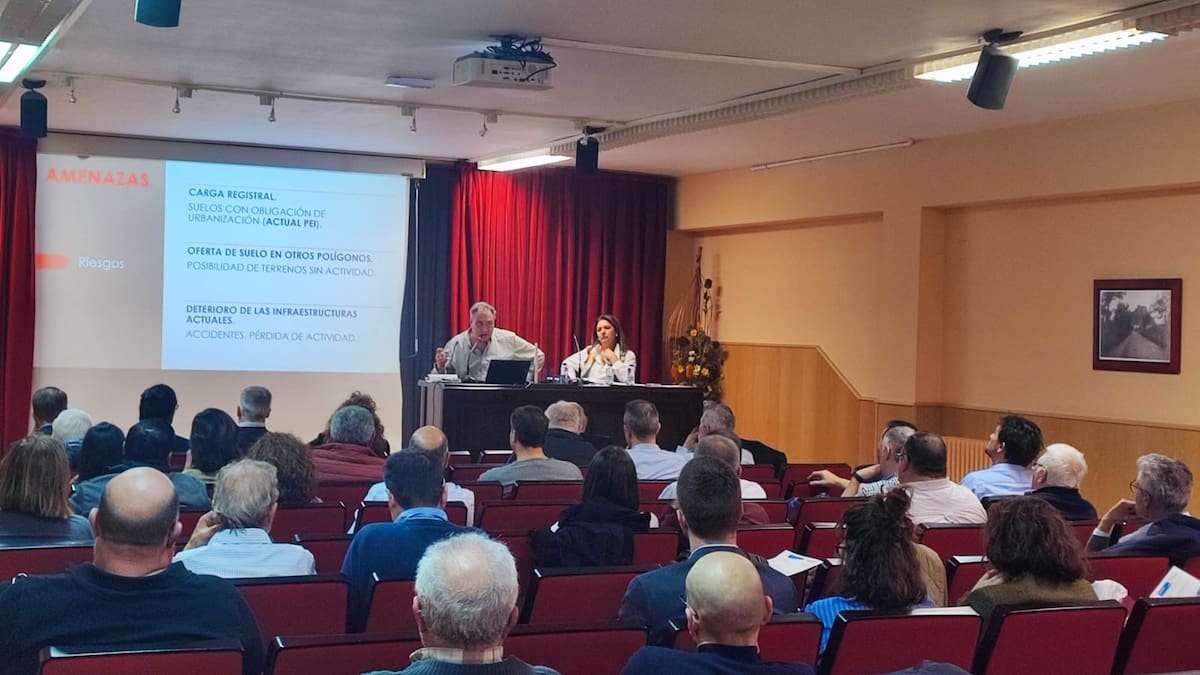 Los empresarios del polígono La Armentera de Monzón acuerdan crear una Comisión Gestora para impulsar su urbanización