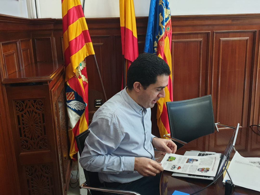 El alcalde presenta las ayudas del plan Reactiva Alcoy