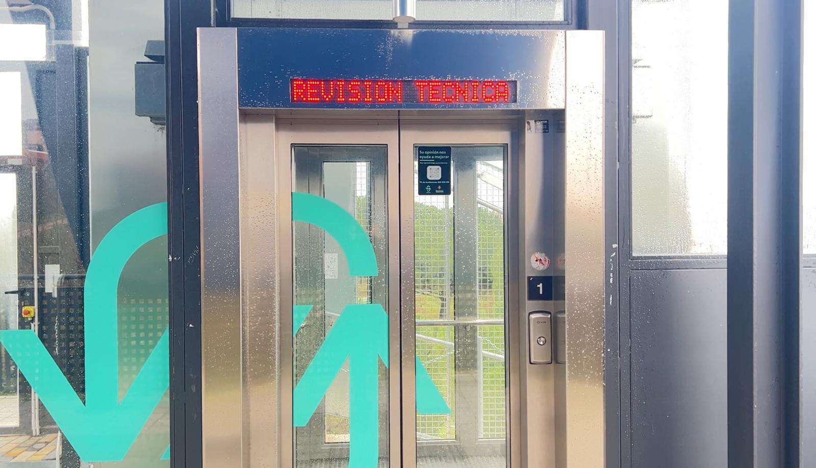 La avería del elevador de la ladera Este de Parquesol mantiene sin servicio una infraestructura clave para la movilidad diaria desde mediados de diciembre