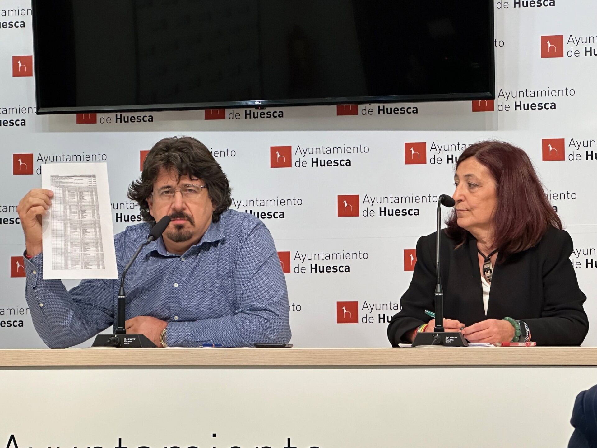 José Luis Rubió y Susana Magán, concejales de Vox en el Ayuntamiento de Huesca