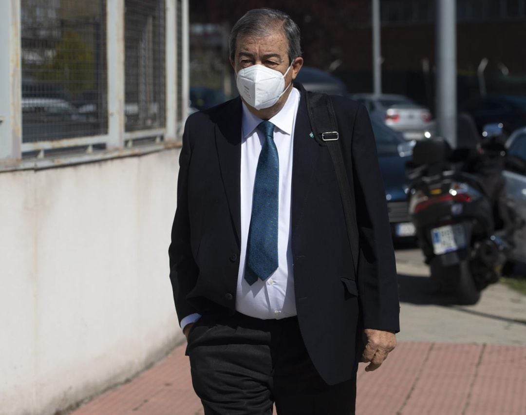 Álvarez Cascos durante su declaración en la Audiencia Nacional por la &#039;caja B&#039;.