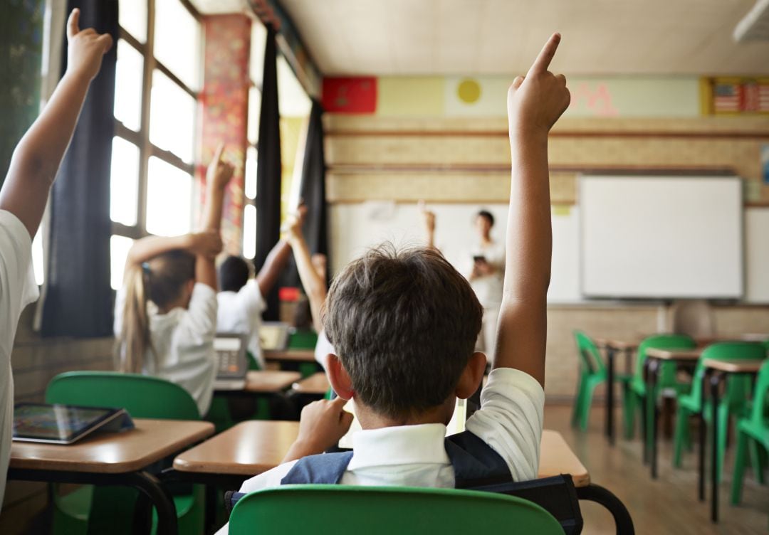 Imagen de archivo de unos niños en clase