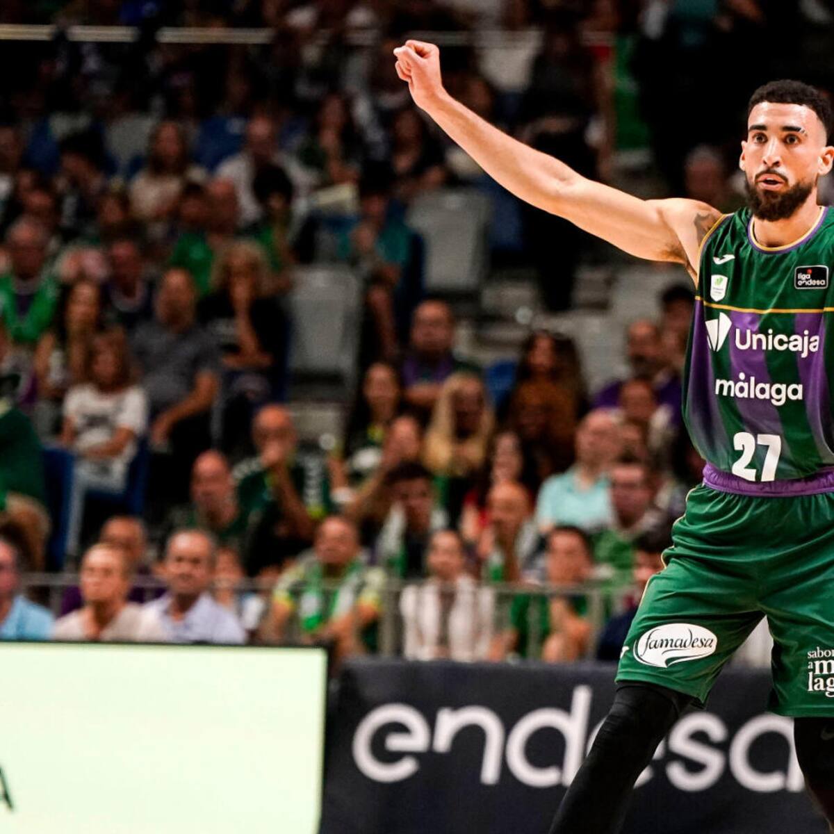 El Unicaja liderado por Olek Balcerowski doblega al Surne Bilbao Basket (86-68)