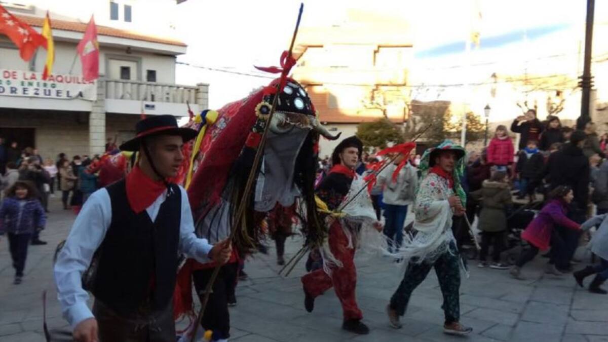 Entrevista a Sandra Galán, responsable de Comunicación del Ayuntamiento de Pedrezuela, sobre la fiesta de La Vaquilla que vuelve a celebrarse un año más.