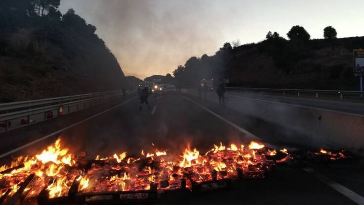 Mobilitzacions a Manresa en l'inici del judici als polítics
