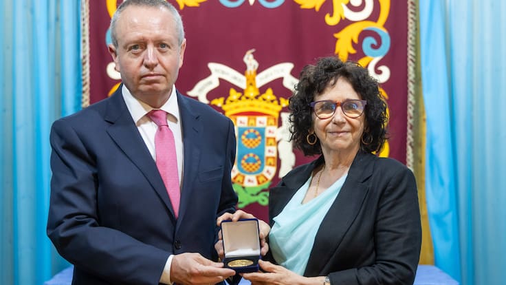 Paloma Fernández Gomá, pregonera de la Feria del Libro en Algeciras