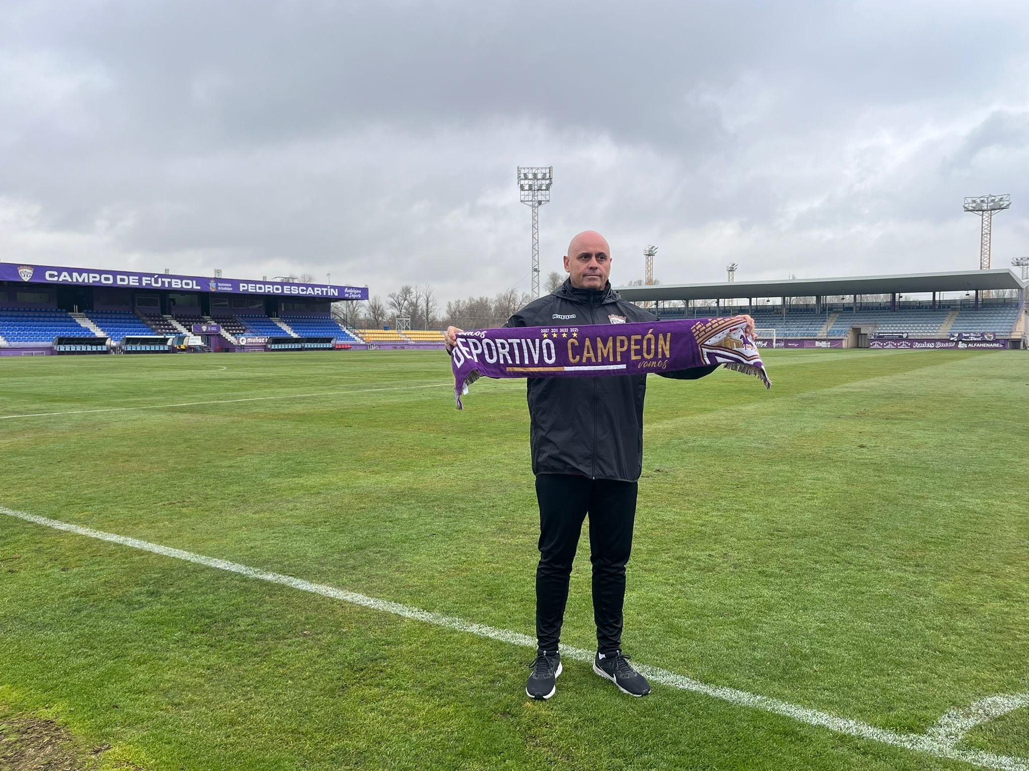 Presentación Juanvi Peinado CD Guadalajara