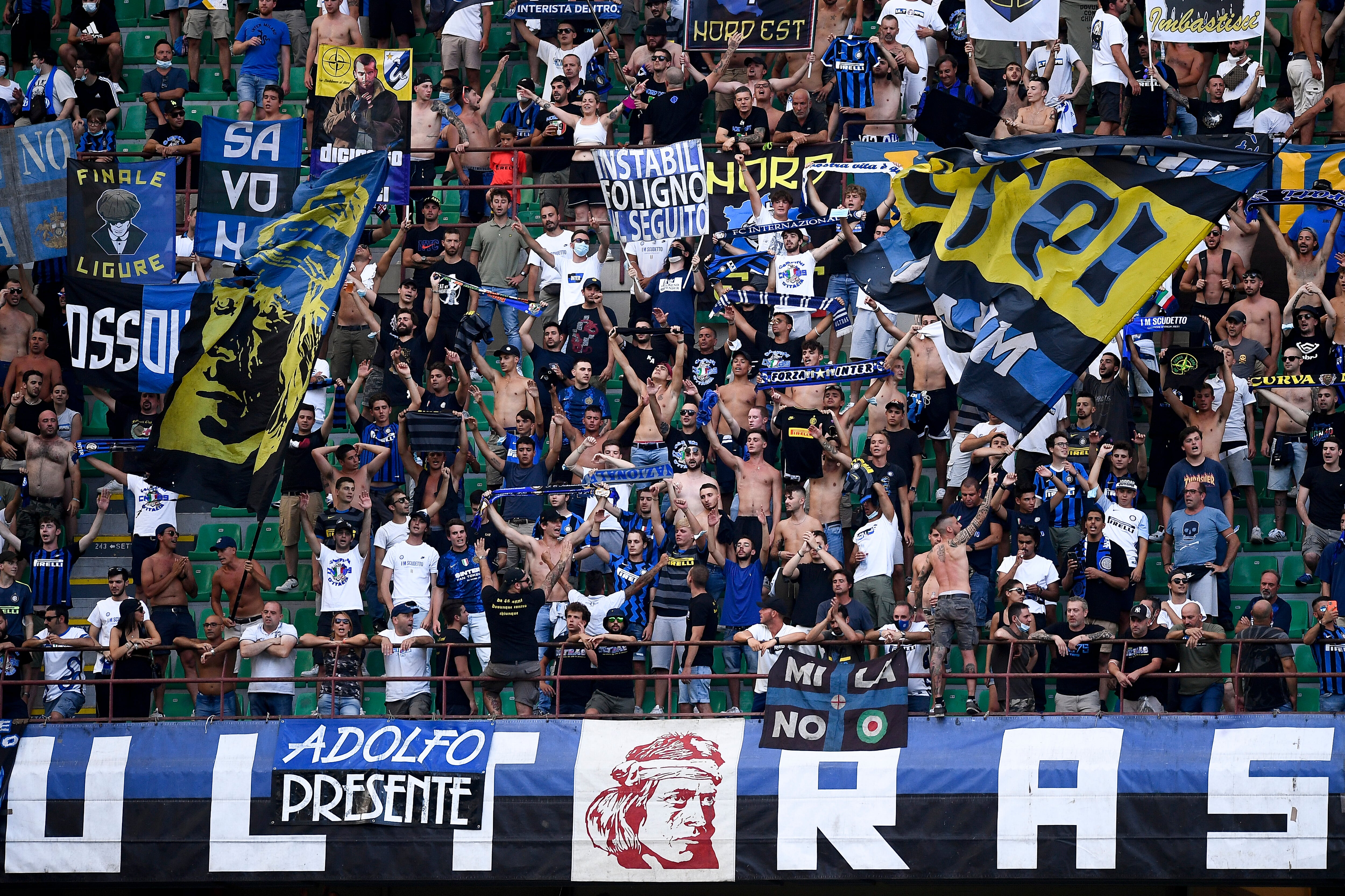 Ultras del Inter de Milán en las gradas del Giuseppe Meazza