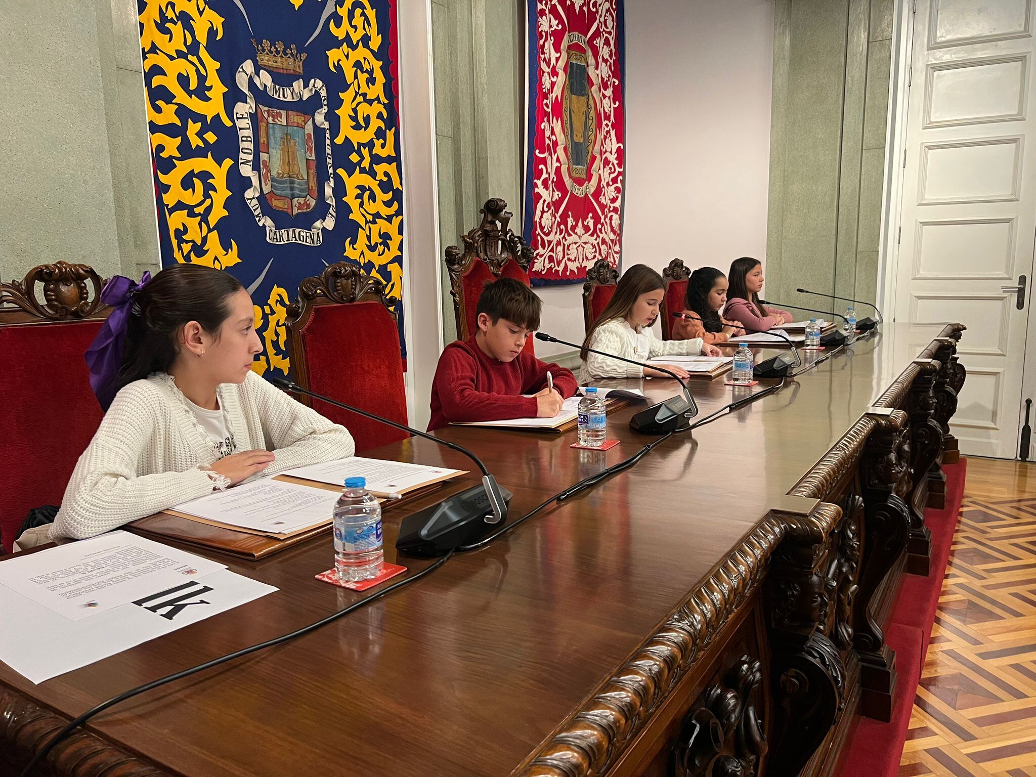 Más de 200 escolares celebran en Cartagena un Pleno Infantil sobre el derecho a la intimidad: “Quiero convertir Cartagena en una ciudad mejor”