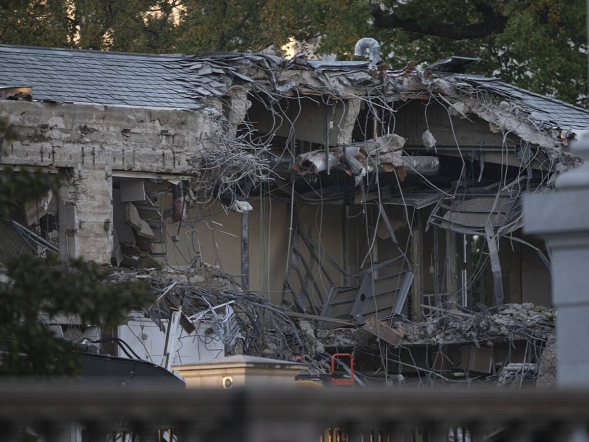 Trump derriba parte de la Casa Blanca para construir un salón de baile de 250 millones