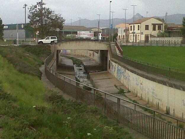Río Isuela a su paso por la ciudad