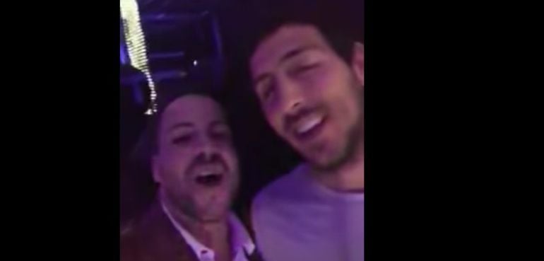 Dani Parejo en un ambiente festivo en una discoteca