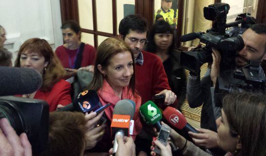 Arantxa Martín después de comparecer en la comisión de investigación